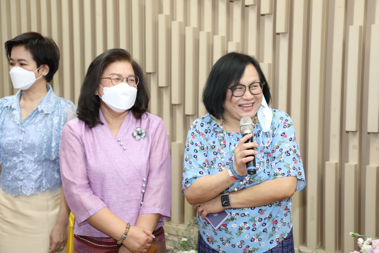 สคร. จัดพิธีสรงน้ำพระ เนื่องในวันสงกรานต์ พุทธศักราช ๒๕๖๗ 