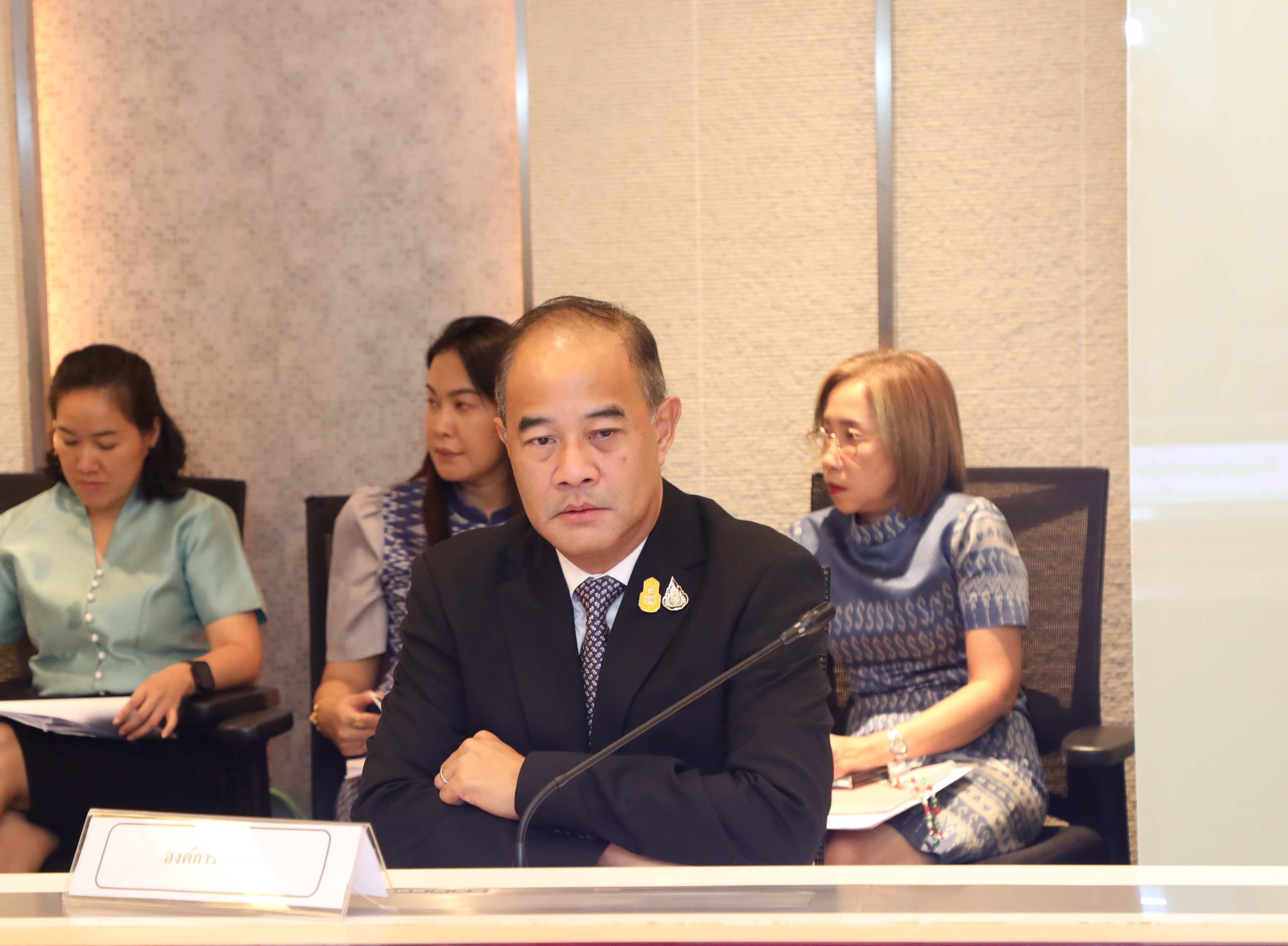 สคร. จัดประชุมหารือการทบทวนบทบาทรัฐวิสาหกิจ 