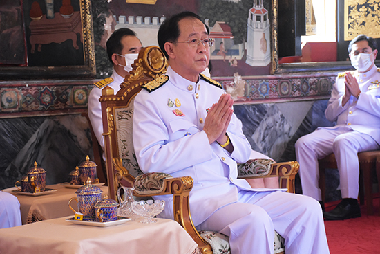 สคร. ร่วมพิธีถวายผ้ากฐินพระราชทานกระทรวงการคลังประจำปี พ.ศ. 2563