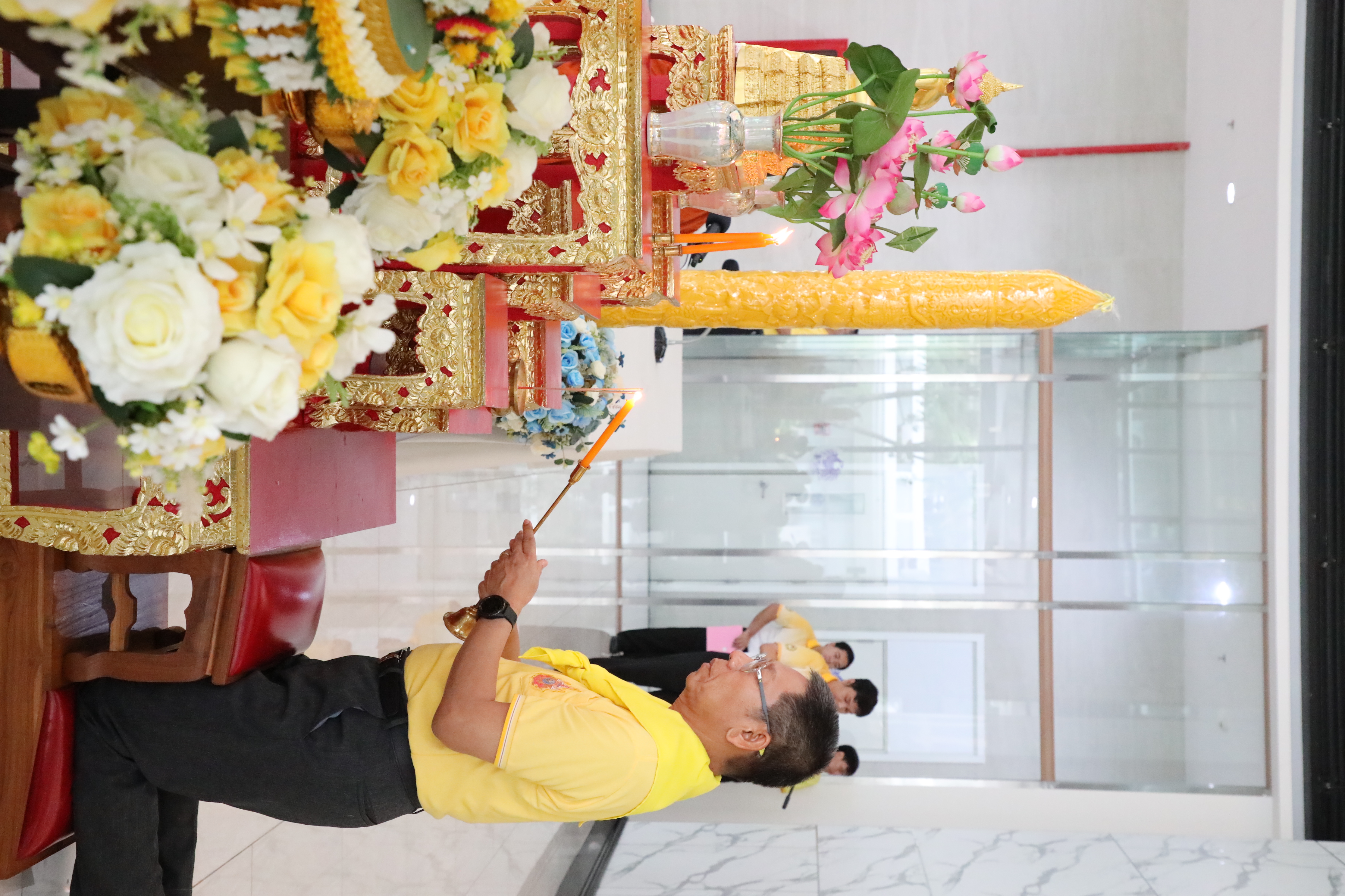 สำนักงานคณะกรรมการนโยบายรัฐวิสาหกิจ ร่วมกับกระทรวงการคลังจัดกิจกรรมถวายเทียนพรรษา ประจำปี 2568 ภายใต้กิจกรรมจิตอาสาบำเพ็ญสาธารณประโยชน์และบำเพ็ญสาธารณกุศลเฉลิมพระเกียรติ พระบาทสมเด็จพระเจ้าอยู่หัว เนื่องในโอกาสวันเฉลิมพระชนมพรรษา 28 กรกฎาคม 2568