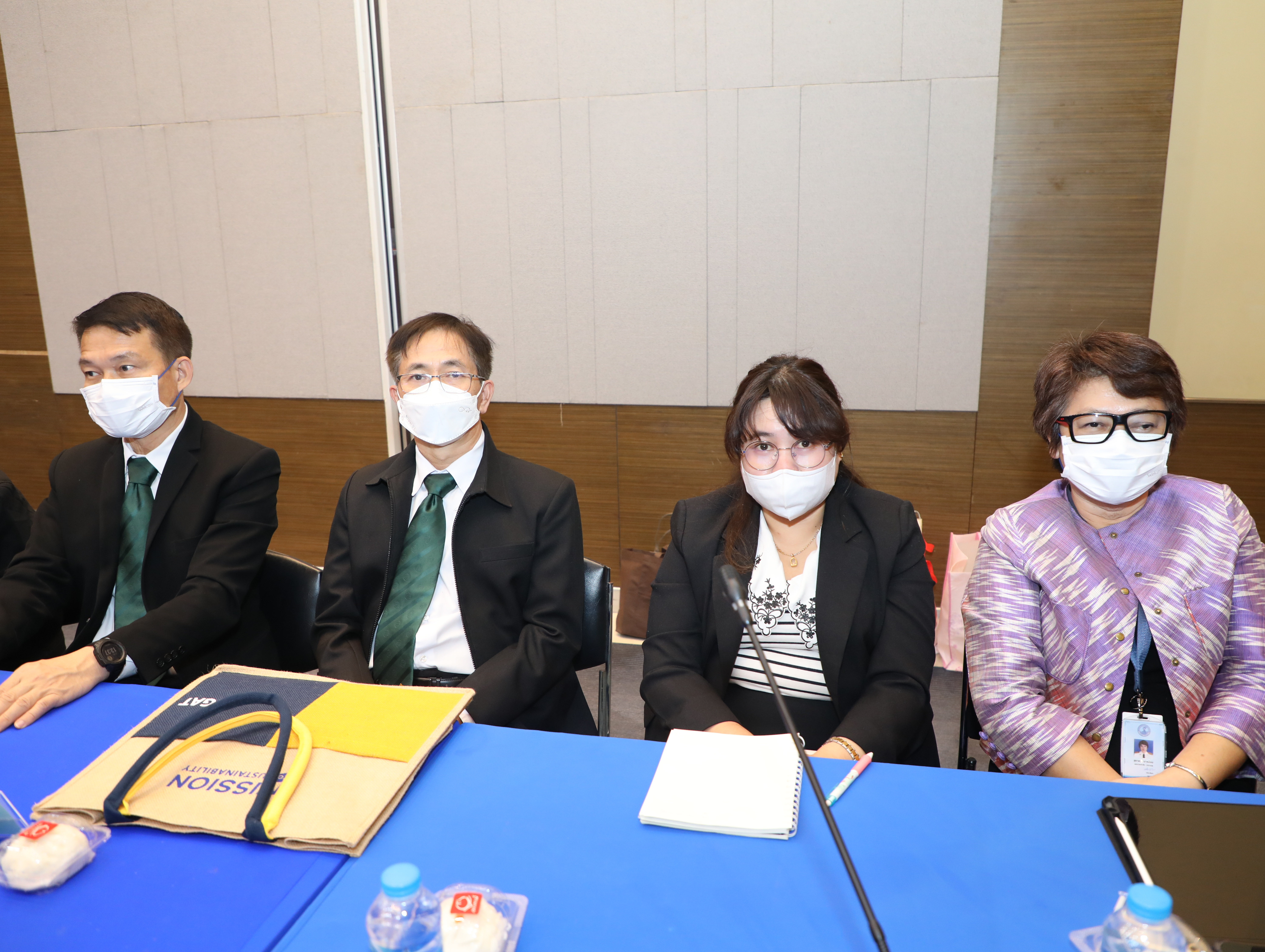 สคร. ได้จัดการประชุมเพื่อมอบนโยบายในการดำเนินโครงการคู่ความร่วมมือของรัฐวิสาหกิจ