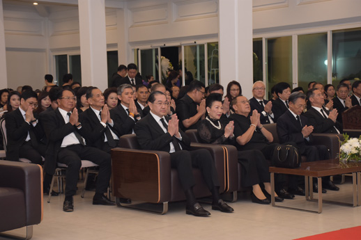สคร. ร่วมเป็นเจ้าภาพงานสวดพระอภิธรรมศพ มารดา อดีต ผอ. สคร.