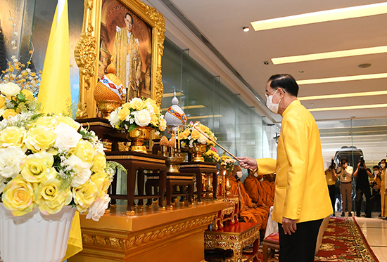 สคร. ร่วมตักบาตรถวายพระราชกุศลแด่ในหลวงรัชกาลที่ 9