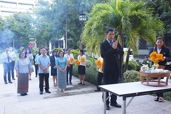 สักการะสิ่งศักดิ์สิทธิ์ประจำกระทรวงการคลัง เนื่องในวันคล้ายวันสถาปนา สคร. ครบรอบ 18 ปี