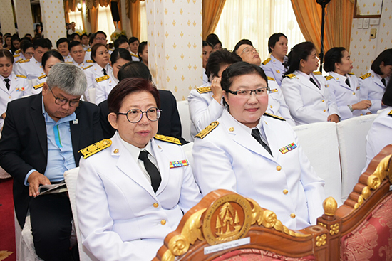 สคร. ร่วมพิธีถวายผ้าพระกฐินพระราชทานกระทรวงการคลัง