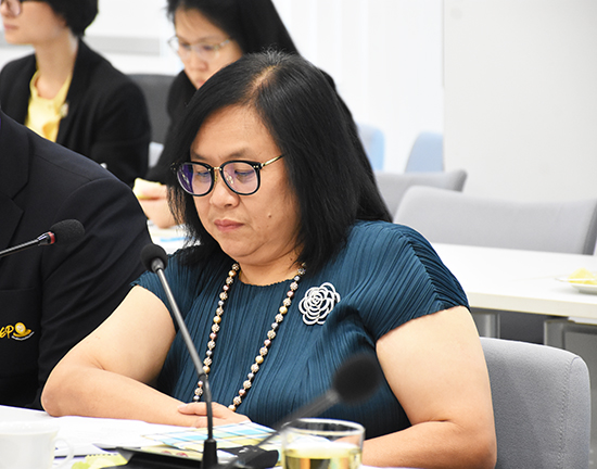 รมว. แรงงาน เข้าหารือเรื่องแรงงานรัฐวิสาหกิจกับ สคร. 