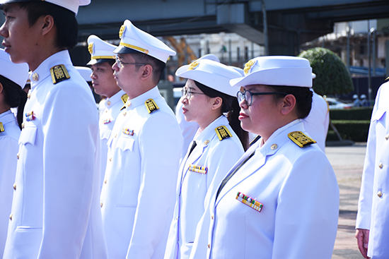 สคร. ร่วมถวายพวงมาลาพระบรมราชานุสรณ์รัชกาลที่ 6 เนื่องในวันคล้ายวันสวรรคต