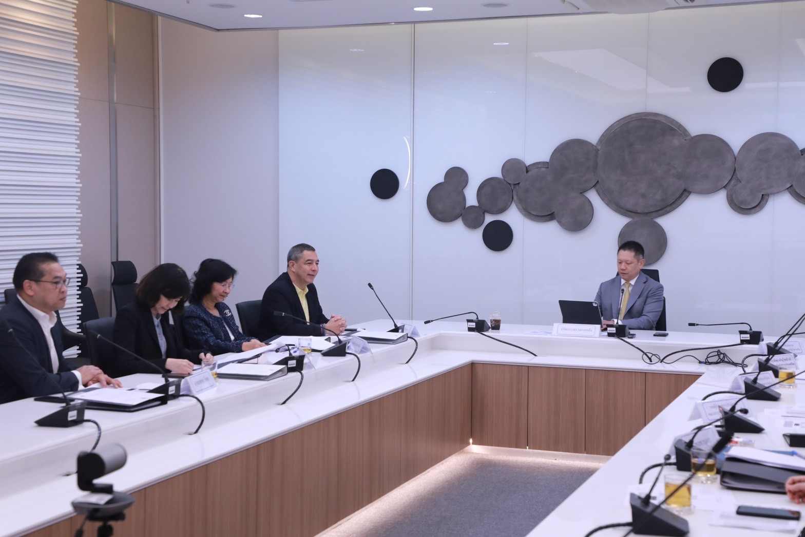 สำนักงานคณะกรรมการนโยบายรัฐวิสาหกิจ (สคร.) จัดการประชุมคณะกรรมการบริหารและพัฒนาหลักทรัพย์ของรัฐ ครั้งที่ 1/2567