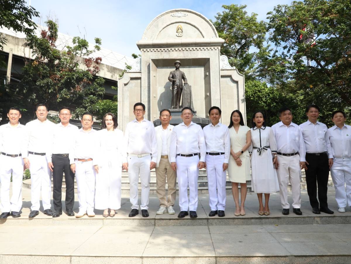 สำนักงานคณะกรรมการนโยบายรัฐวิสาหกิจ เข้าร่วมพิธีบวงสรวงสิ่งศักดิ์สิทธิ์ประจำกระทรวงการคลัง ในการจัดทำพระคลัง ในพระคลังมหาสมบัติ เทพประจำกระทรวงการคลัง เนื่องในโอกาสวันคล้ายวันสถาปนากระทรวงการคลัง ครบรอบ 150 ปี