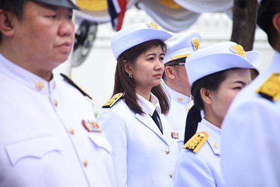 สคร. ร่วมสักการะพระบรมราชานุสาวรีย์พระบาทสมเด็จพระจอมเกล้าเจ้าอยู่หัว