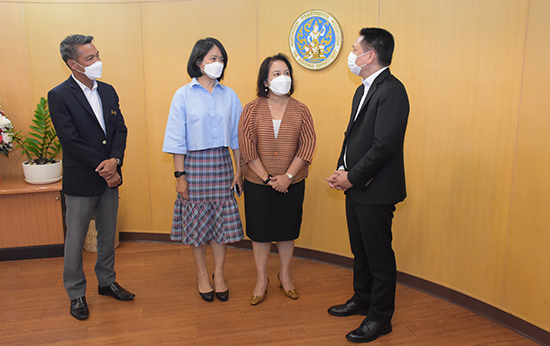 สคร. ร่วมแสดงความยินดีกับอธิบดีกรมสรรพากร เนื่องในโอกาสเข้ารับตำแหน่งใหม่