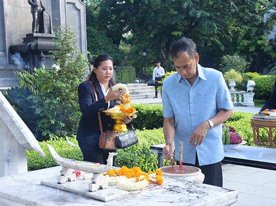 สักการะสิ่งศักดิ์สิทธิ์ประจำกระทรวงการคลัง เนื่องในวันคล้ายวันสถาปนา สคร. ครบรอบ 18 ปี