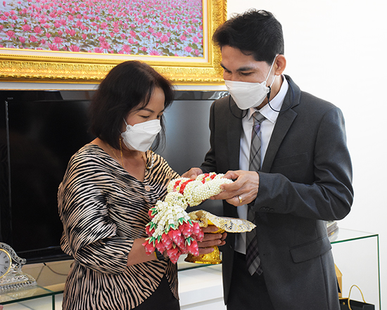 สคร. ร่วมอวยพรและขอพรปีใหม่ 2565 ผู้บริหารระดับสูงกระทรวงการคลัง