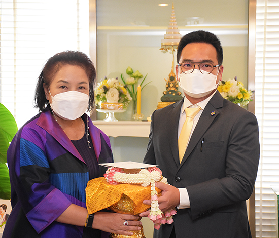 สคร. ร่วมอวยพรและขอพรปีใหม่ 2565 ผู้บริหารระดับสูงกระทรวงการคลัง