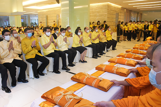 สคร. ร่วมตักบาตรถวายพระราชกุศลแด่ในหลวงรัชกาลที่ 9