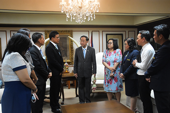 สคร. ร่วมแสดงความยินดีกับรัฐมนตรีว่าการกระทรวงการคลังเนื่องในโอกาสเข้ารับตำแหน่งใหม่