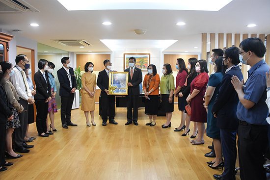 สคร. ร่วมแสดงความยินดีกับนายประภาศ คงเอียดเนื่องในโอกาสเข้าดำรงตำแหน่งอธิบดีกรมบัญชีกลาง