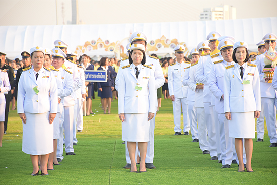 สคร. ร่วมพิธีถวายพานพุ่มราชสักการะเนื่องในวันคล้ายวันเฉลิมพระชนมพรรษา รัชกาลที่ 9