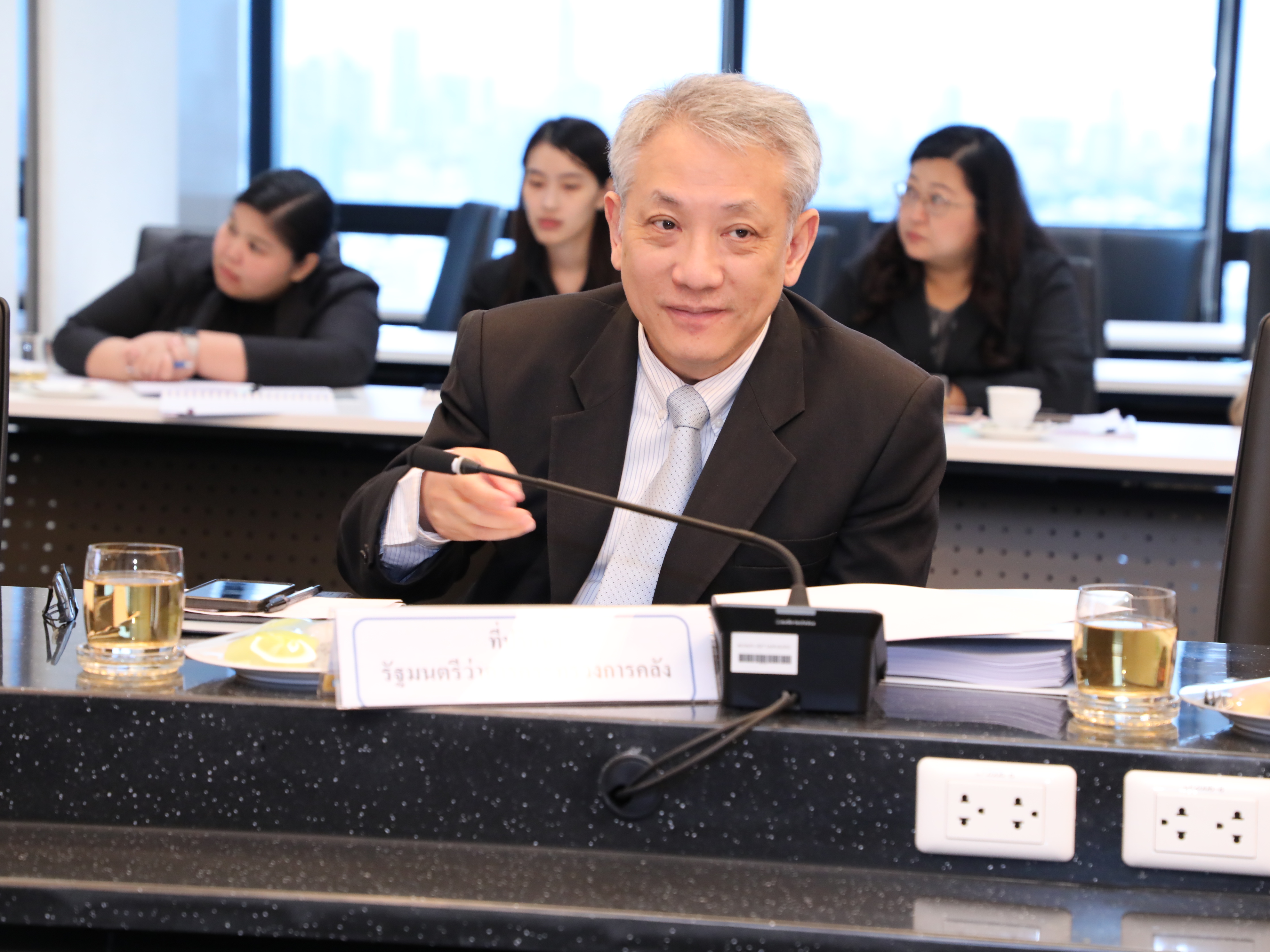 นายพิชัย ชุณหวชิร รองนายกรัฐมนตรีและรัฐมนตรีว่าการกระทรวงการคลัง เป็นประธานในการประชุมคณะกรรมการติดตามเร่งรัดการเบิกจ่ายงบประมาณและการใช้จ่ายภาครัฐ (คณะกรรมการฯ) ครั้งที่ 1/2568