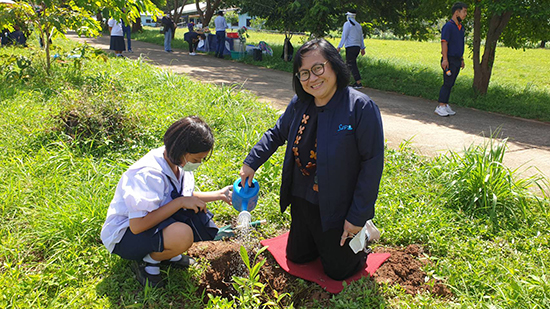 สคร. ร่วมบริจากสิ่งของเเละทุนการศึกษาเเก่โรงเรียนบ้านพุบอน อำเภอบ้านไร่ จังหวัดอุทัยธานี เมื่อวันที่ 13 มิถุนายน 2565