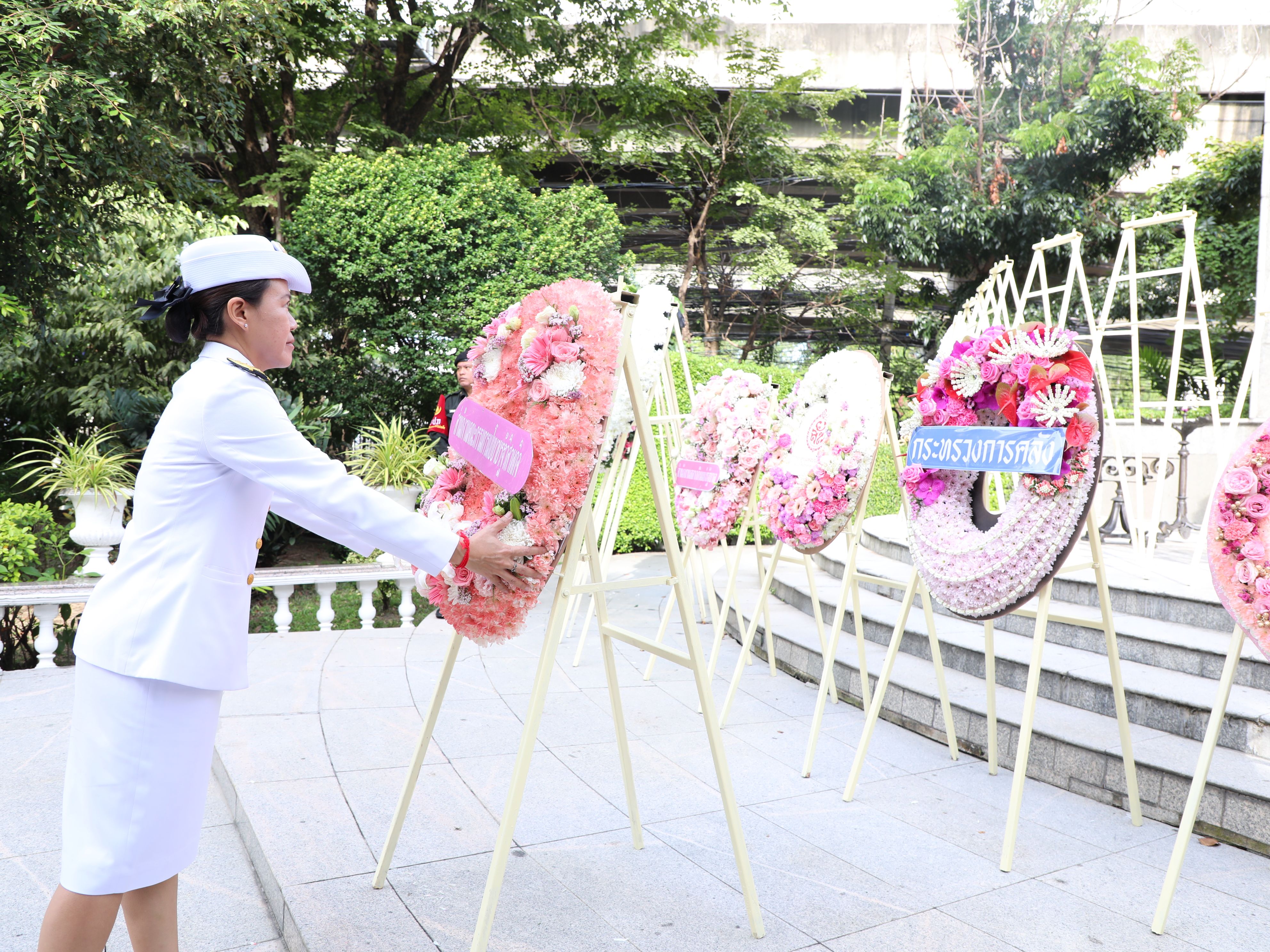 สำนักงานคณะกรรมการนโยบายรัฐวิสาหกิจ ร่วมพิธีวางพวงมาลาสักการะพระบรมราชานุสาวรีย์พระบาทสมเด็จพระจุลจอมเกล้าเจ้าอยู่หัว (รัชกาลที่ 5 ) ประจำปี 2568