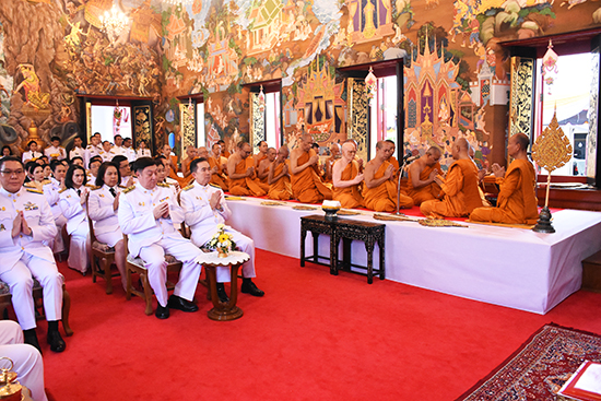 สคร. ร่วมพิธีถวายผ้าพระกฐินพระราชทานกระทรวงการคลัง ประจำปี พ.ศ. 2562