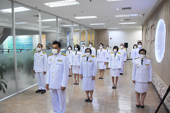 สคร. จัดพิธีลงนามถวายพระพรสมเด็จพระนางเจ้า ฯ พระบรมราชินี