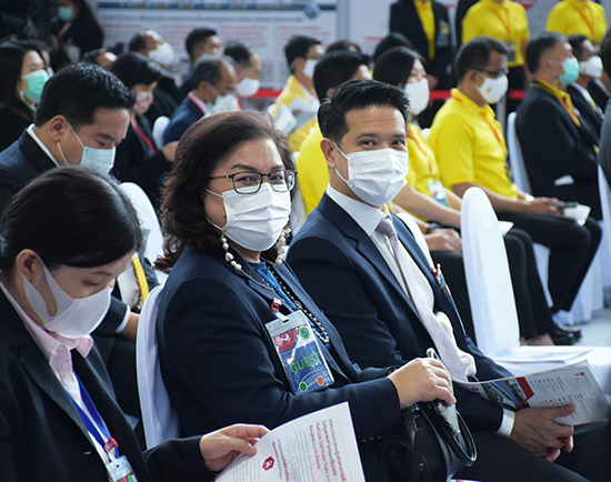 สคร. ร่วมลงพื้นที่ตรวจเยี่ยมสถานีกลางบางซื่อและโครงการระบบรถไฟชานเมือง (สายสีแดง) กับนายกรัฐมนตรี