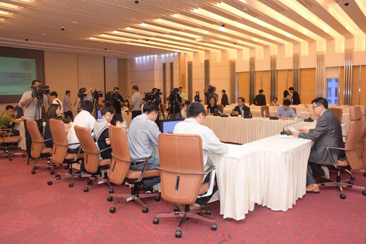 การประชุมคณะกรรมการนโยบายการให้เอกชนร่วมลงทุนในกิจการของรัฐ ครั้งที่ 5/2560