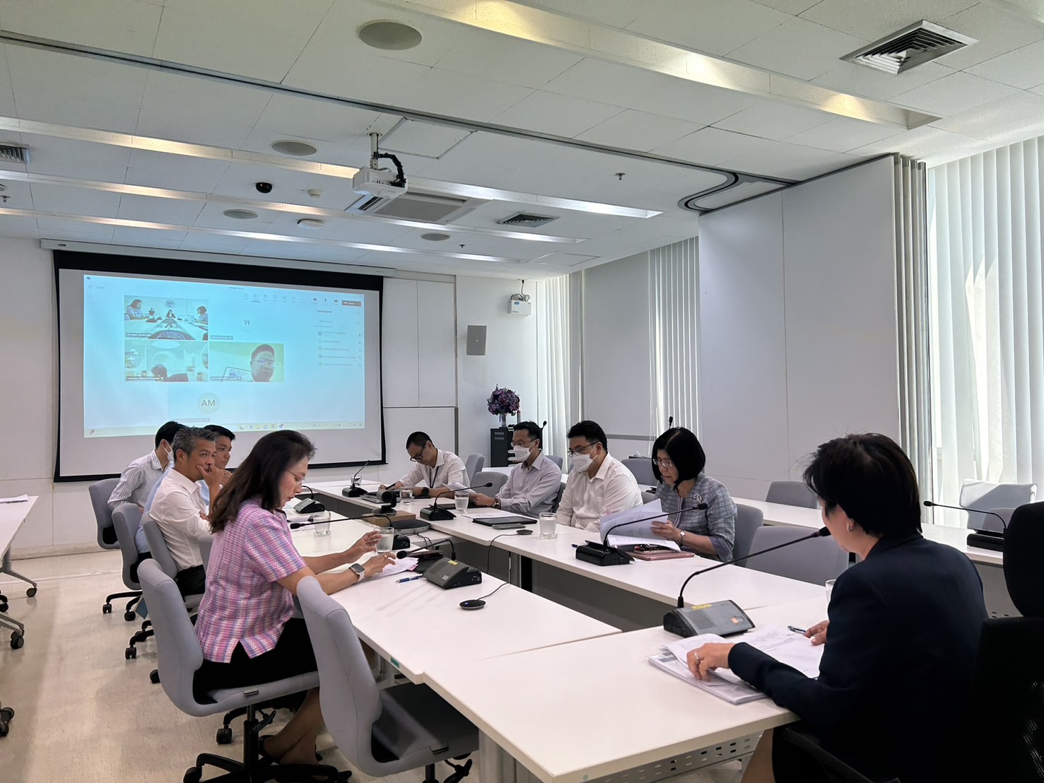 สคร. จัดประชุมคณะกรรมการกลั่นกรองผลการประเมินผลการปฏิบัติราชการของข้าราช สคร. ครั้งที่ 1/2567