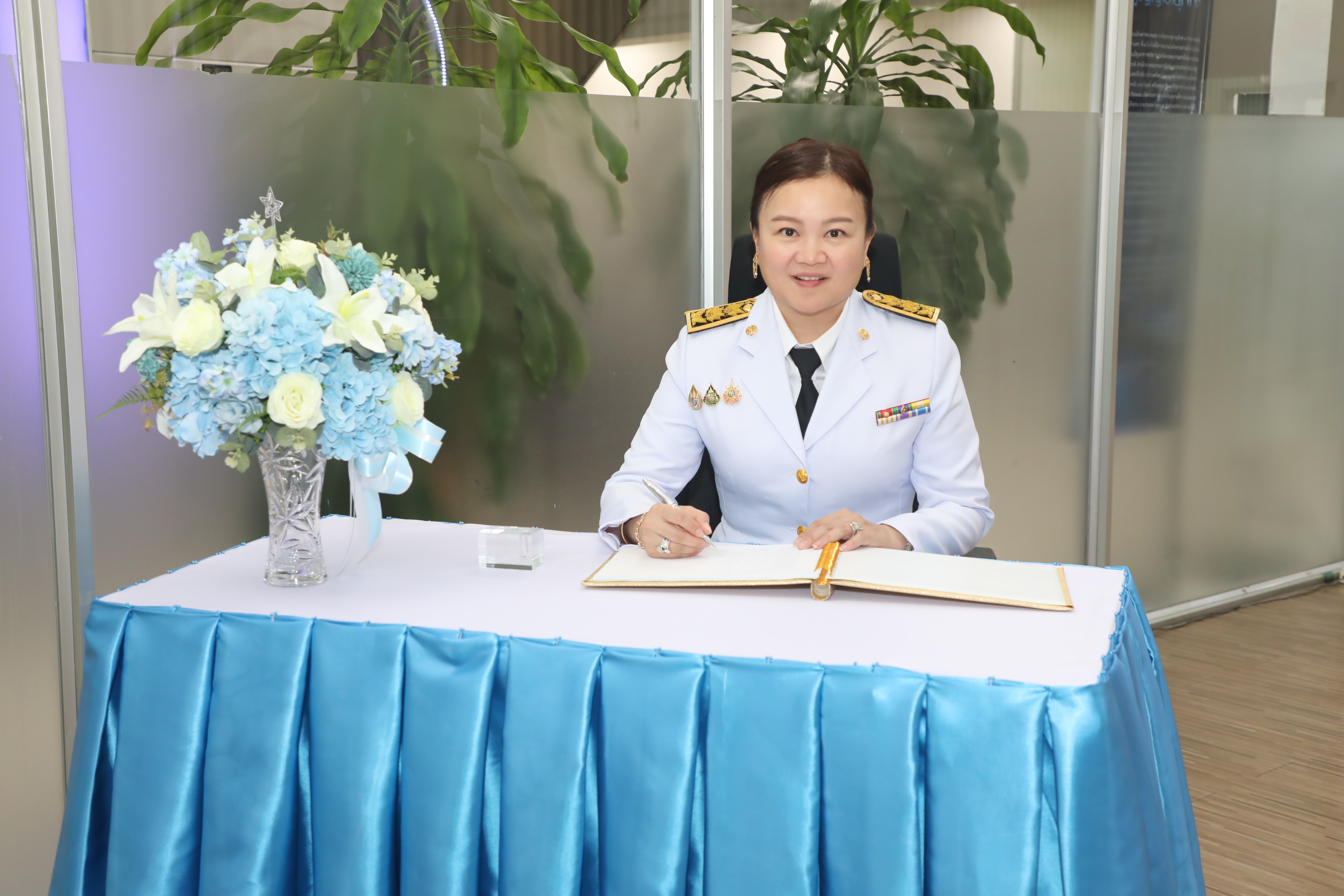 สคร. จัดพิธีถวายพระพรชัยมงคล และร่วมลงนามถวายพระพรชัยมงคล เนื่องในโอกาสวันเฉลิมพระชนมพรรษา สมเด็จพระนางเจ้าสิริกิติ์ พระบรมราชินีนาถ พระบรมราชชนนีพันปีหลวง 12 สิงหาคม 2567