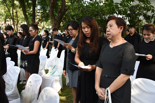 สคร. ร่วมพิธีปิดงานตลาดนัดกระทรวงการคลัง : ทำดีเพื่อพ่อ