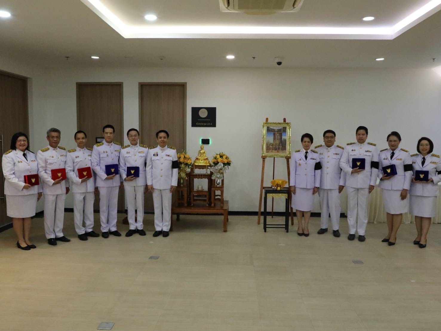 สำนักงานคณะกรรมการนโยบายรัฐวิสาหกิจ จัดพิธีรับพระราชทานเครื่องราชอิสริยาภรณ์ ประจำปี 2568