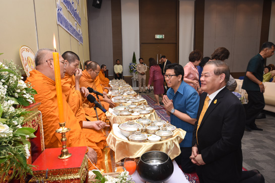 บรรยากาศพิธีสงฆ์ เนื่องในงานวันคล้ายวันสถาปนาครบรอบ 14 ปี