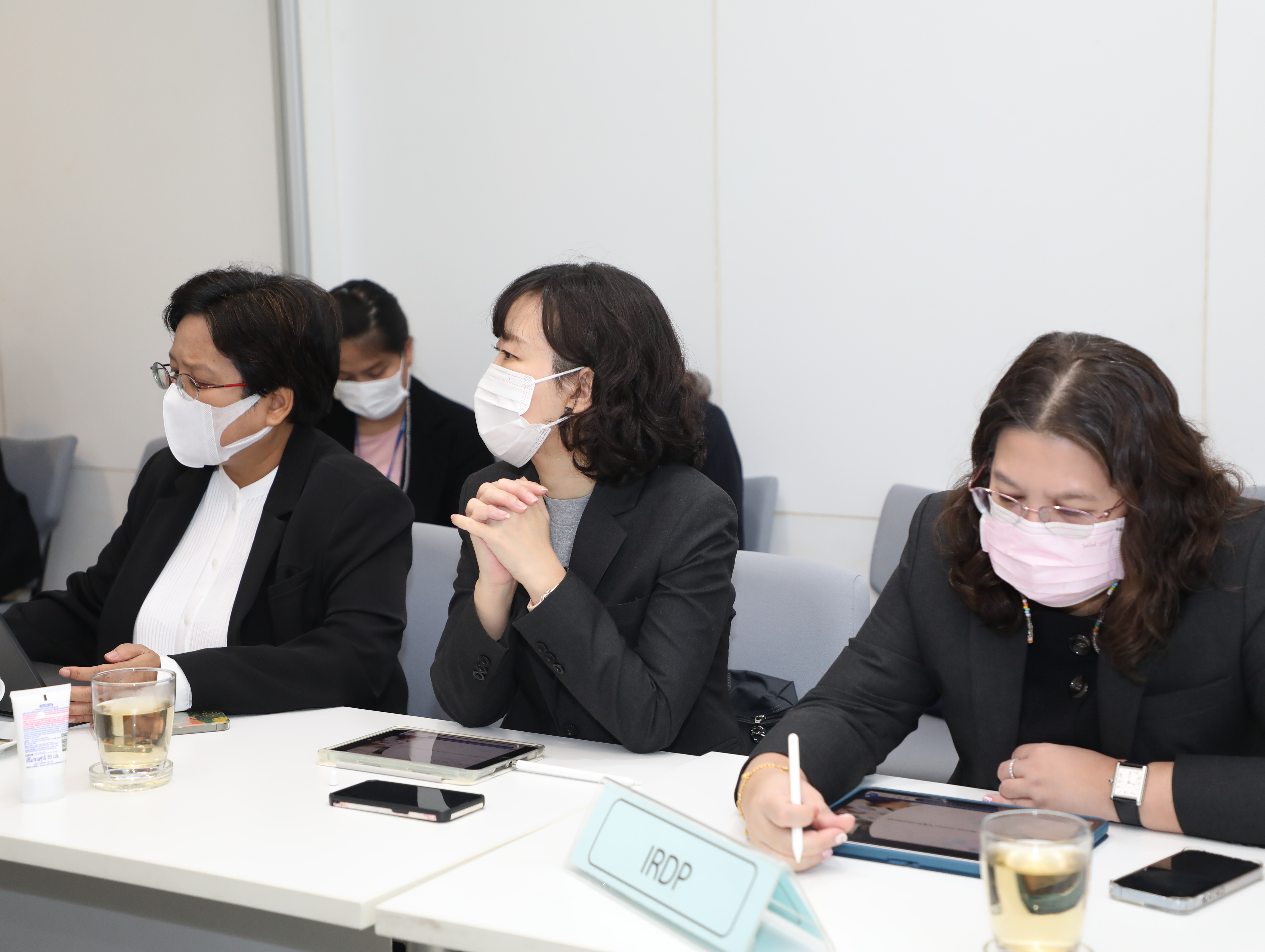 สคร. จัดการประชุมเพื่อรับฟังการชี้แจงโครงการคู่ความร่วมมือของรัฐวิสาหกิจ