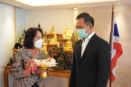 สคร. ร่วมอวยพรและขอพรปีใหม่ 2565 ผู้บริหารระดับสูงกระทรวงการคลัง