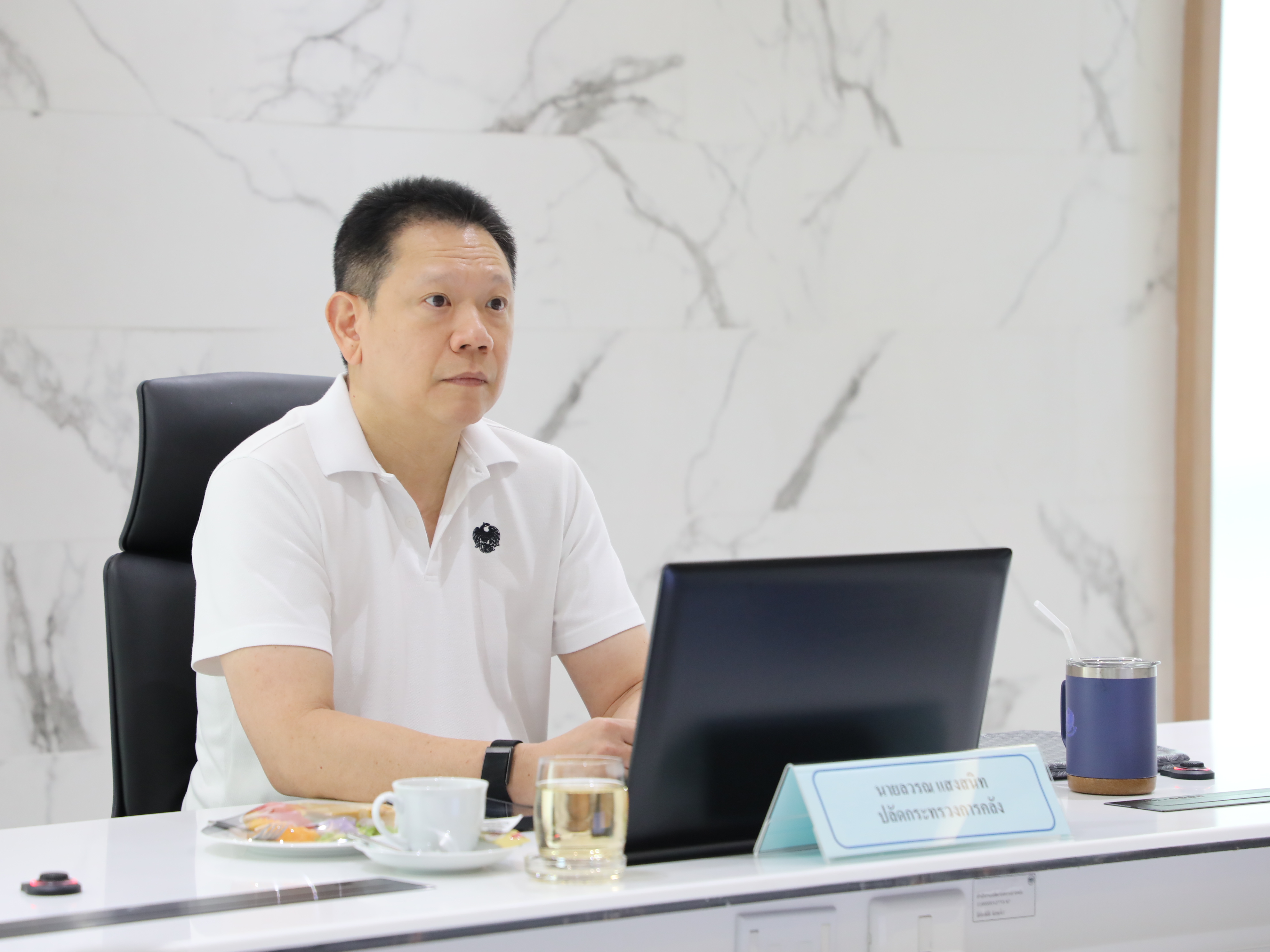 นายลวรณ แสงสนิท ปลัดกระทรวงการคลัง เป็นประธานการประชุมติดตามเร่งรัดการเบิกจ่ายงบลงทุนของรัฐวิสาหกิจ ประจำปี 2569