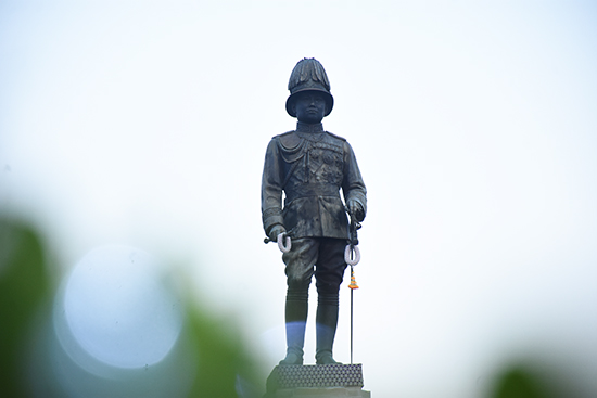 สคร. ร่วมถวายพวงมาลาพระบรมราชานุสรณ์รัชกาลที่ 6 เนื่องในวันคล้ายวันสวรรคต