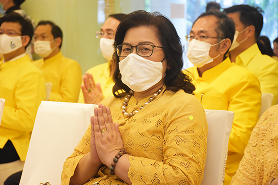 สคร. ร่วมตักบาตรถวายพระราชกุศลแด่ในหลวงรัชกาลที่ 9