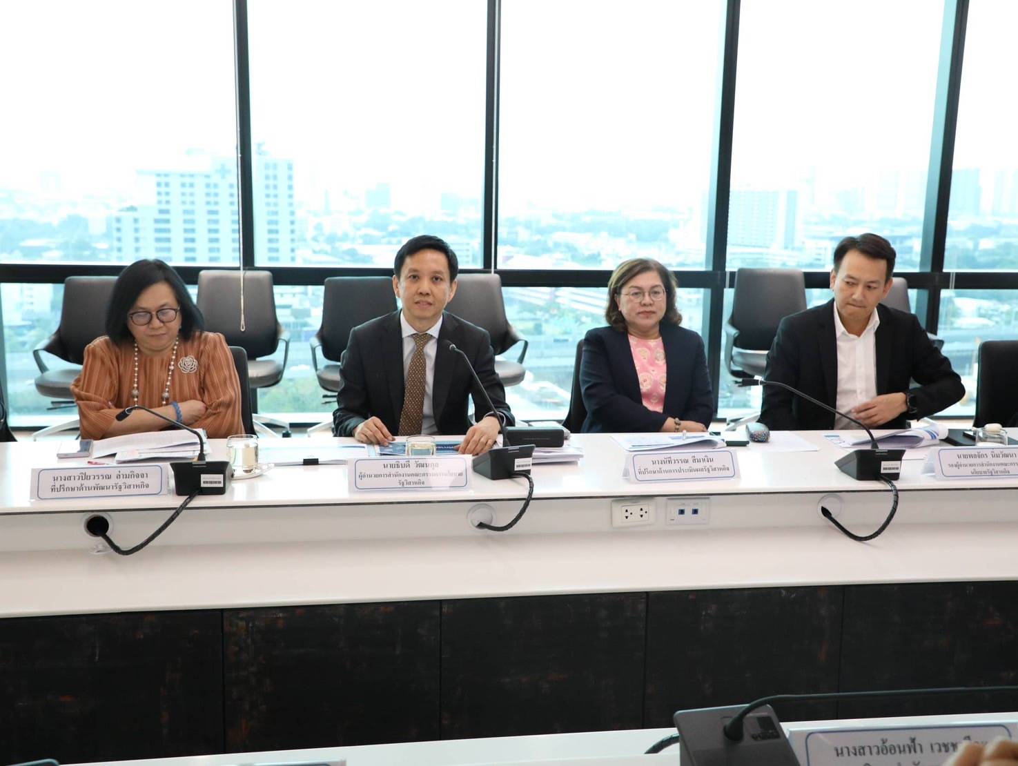 สำนักงานคณะกรรมการพัฒนาระบบราชการ (ก.พ.ร.) และ สำนักงานคณะกรรมการนโยบายรัฐวิสาหกิจ (สคร.)  แลกเปลี่ยนความรู้ด้านการบริหารและกำกับดูแลรัฐวิสาหกิจ