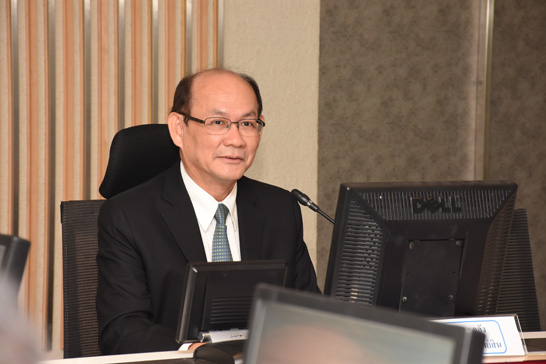 นายจุมพล ริมสาคร รองปลัดกระทรวงการคลัง เป็นประธานการประชุม