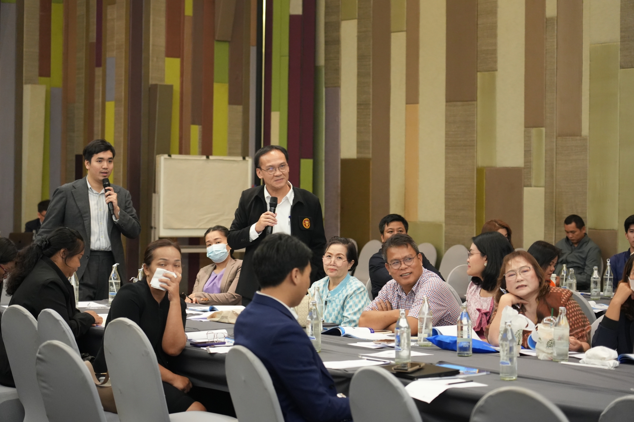 สำนักงานคณะกรรมการนโยบายรัฐวิสาหกิจ จัดสัมมนาเชิงปฏิบัติการเพื่อสร้างความรู้ความเข้าใจเกี่ยวกับการร่วมลงทุนระหว่างรัฐและเอกชน (สัมมนา)