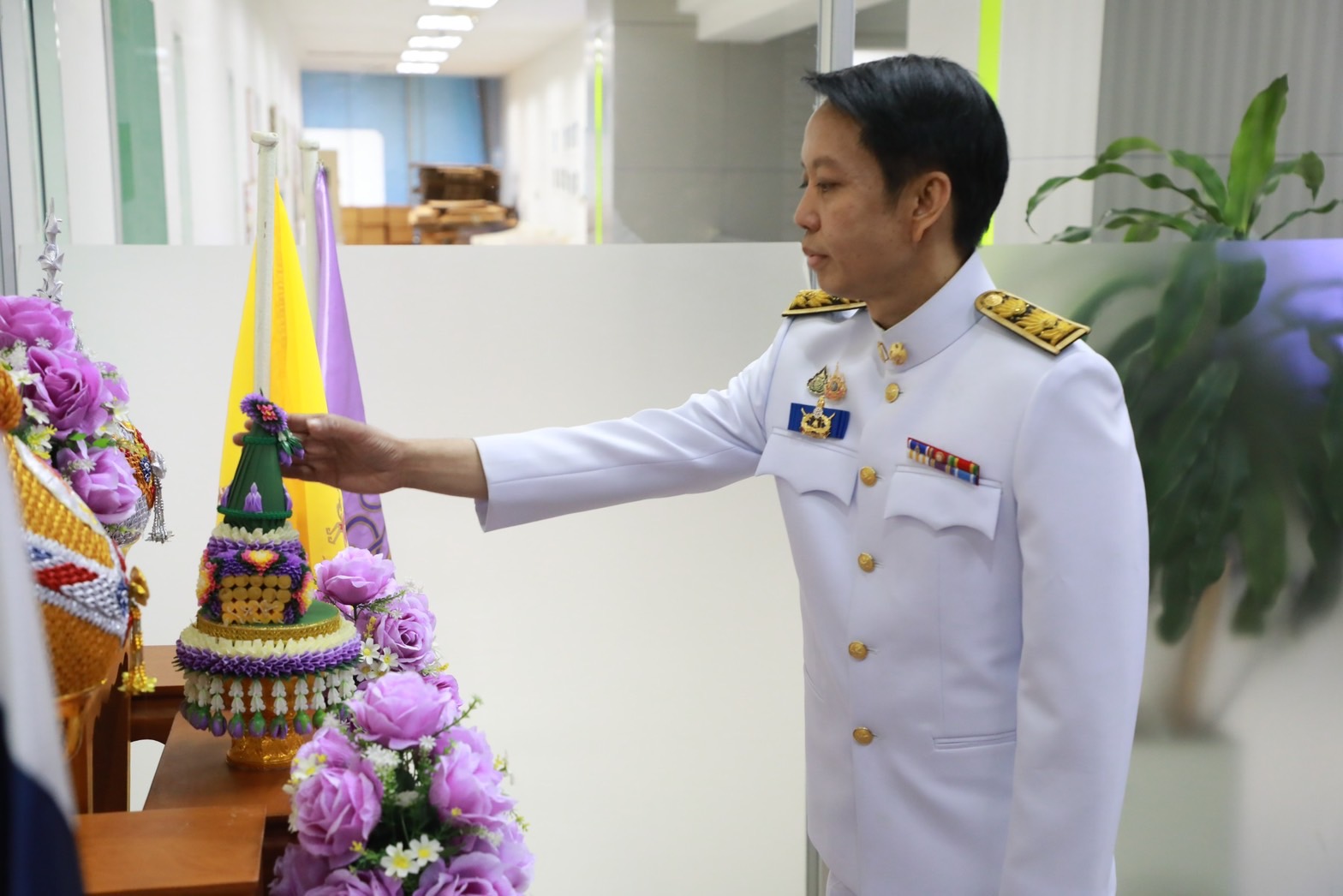 สคร. จัดพิธีถวายพระพรชัยมงคลเเละพิธีร่วมลงนามถวายพระพร สมเด็จพระนางเจ้าฯ พระบรมราชินี เนื่องในโอกาสวันเฉลิมพระชนมพรรษา 3 มิถุนายน 2567 