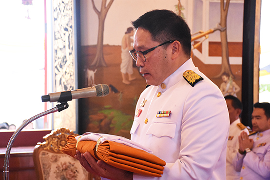 สคร. ร่วมพิธีถวายผ้าพระกฐินพระราชทานกระทรวงการคลัง ประจำปี พ.ศ. 2562