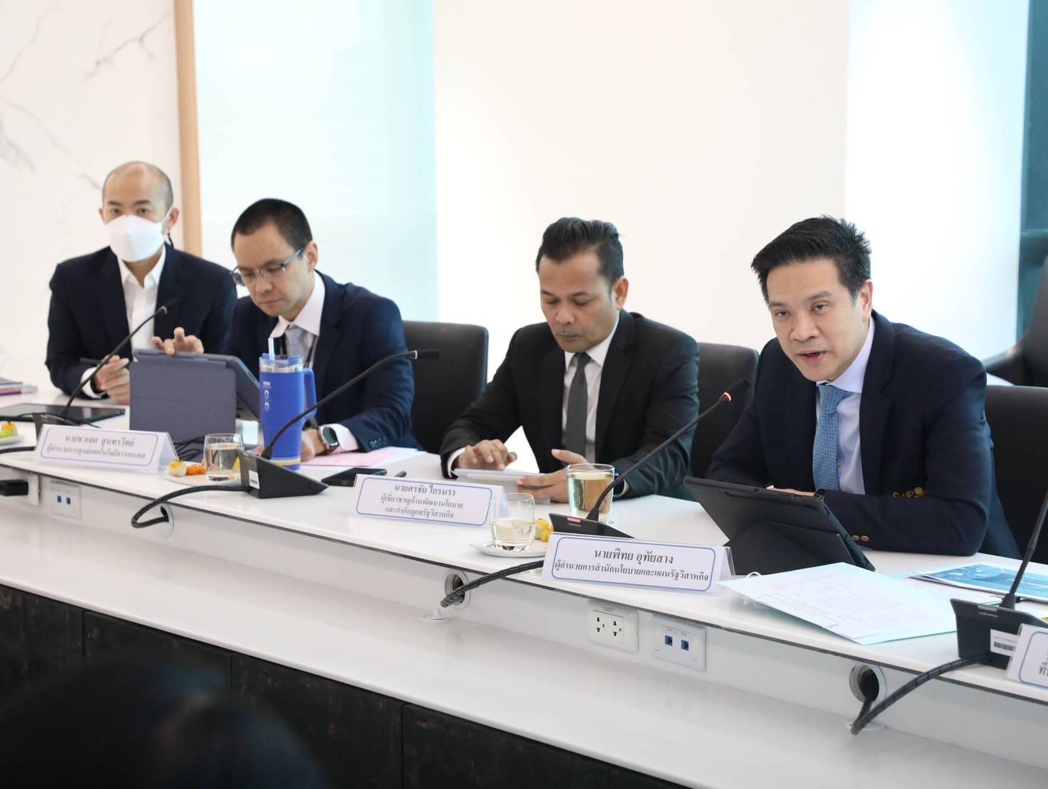 สำนักงานคณะกรรมการพัฒนาระบบราชการ (ก.พ.ร.) และ สำนักงานคณะกรรมการนโยบายรัฐวิสาหกิจ (สคร.)  แลกเปลี่ยนความรู้ด้านการบริหารและกำกับดูแลรัฐวิสาหกิจ