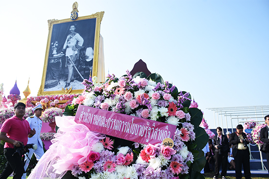 สคร. ร่วมพิธีวางพวงมาลา เนื่องในวันปิยมหาราช