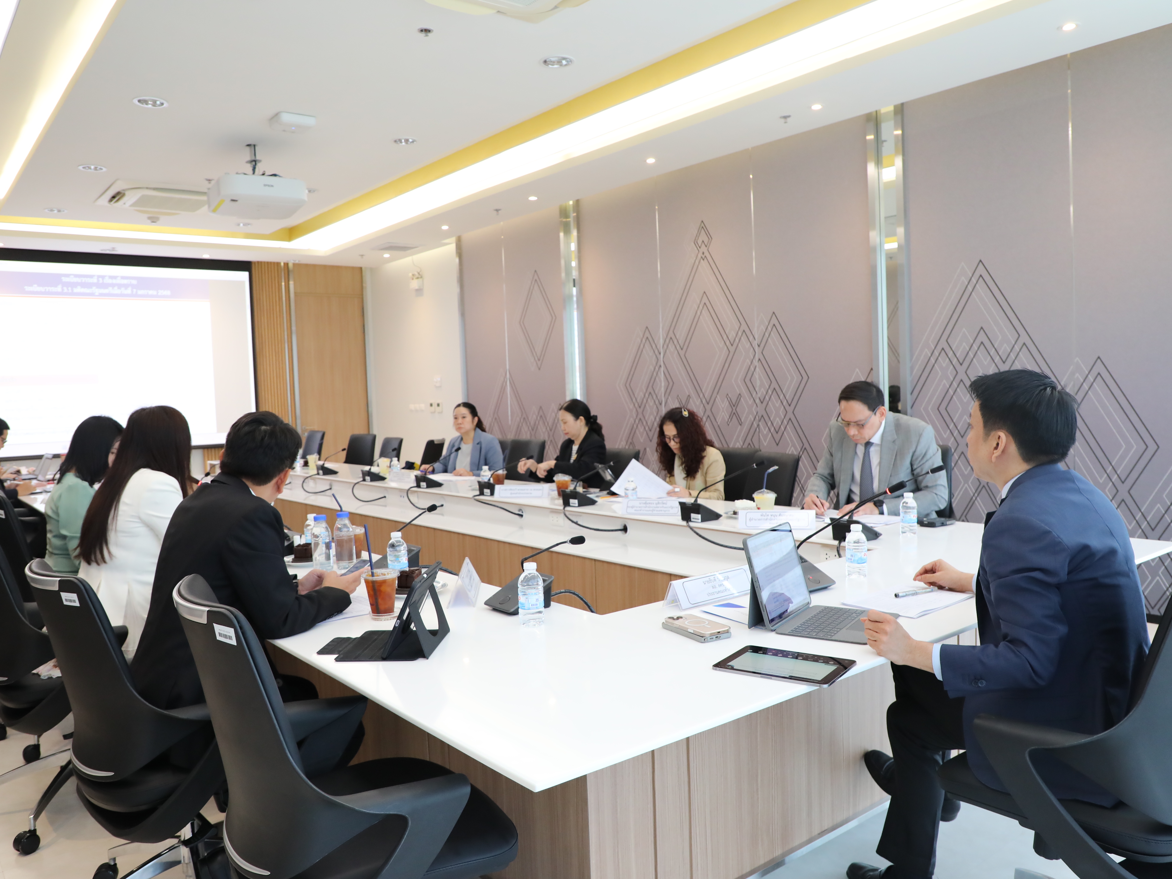 สำนักงานคณะกรรมการนโยบายรัฐวิสาหกิจ ได้จัดประชุมคณะทำงานกลั่นกรองโครงการสลากการกุศล ครั้งที่ 1/2568