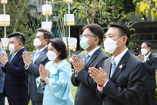 สคร. เข้าร่วมพิธีทำบุญเนื่องในวันสถาปนากระทรวงการคลัง ครบรอบ 147 ปี