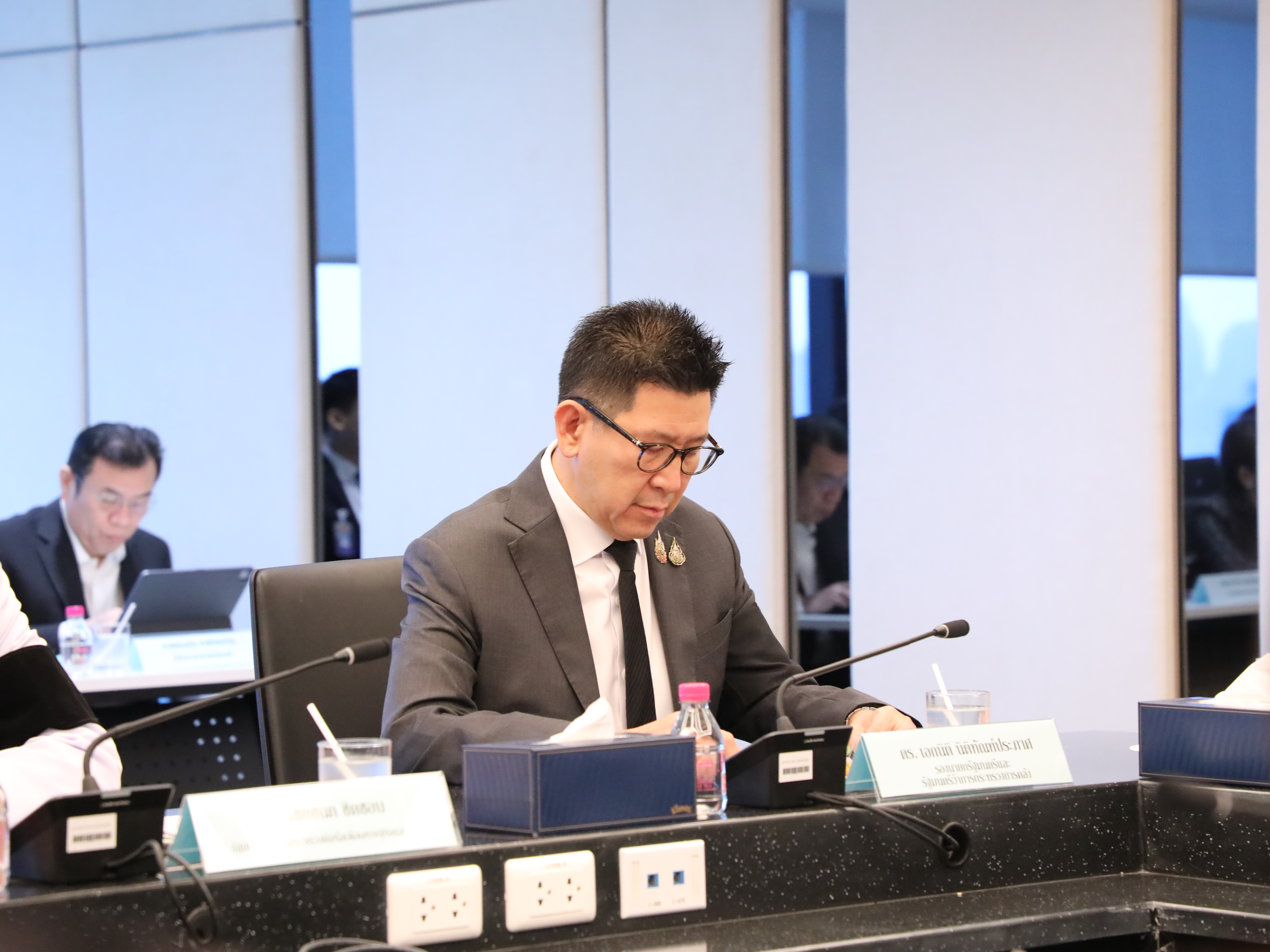 สคร. เข้าร่วมการประชุมบูรณาการเพื่อช่วยเหลือ เยียวยา และฟื้นฟูผู้ประสบอุทกภัยภาคใต้