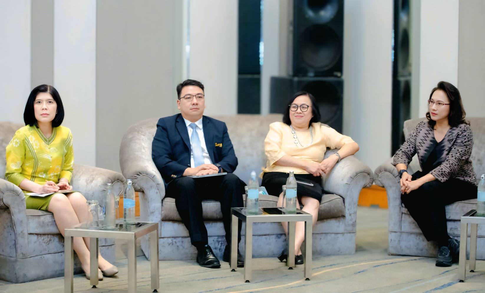 สำนักงานคณะกรรมการนโยบายรัฐวิสาหกิจ ร่วมกับ บริษัท ทริส คอร์ปอเรชั่น จำกัด จัดงานประชุมรับฟังความคิดเห็นภายใต้โครงการจ้างที่ปรึกษา เพื่อศึกษาระบบค่าตอบแทนกรรมการและผู้บริหารของรัฐวิสาหกิจ และการประชุมกลุ่มย่อย (Focus Group)